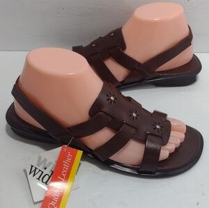 MONTEGO BAY CLUB Brown Leather Sandals Women Size 8W NEW